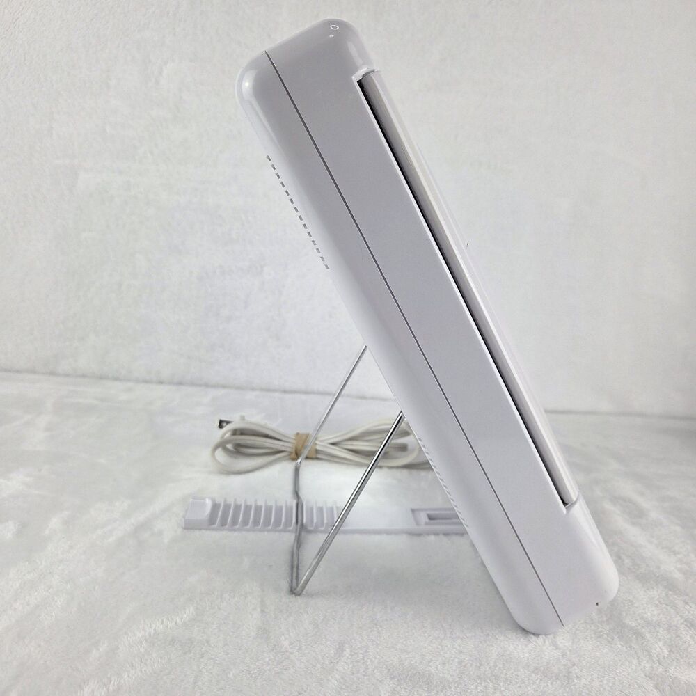 Conair Double 2 Sided Lighted Makeup Mirror Magnified Model TM7LX 4 Settings - Picture 9 of 10